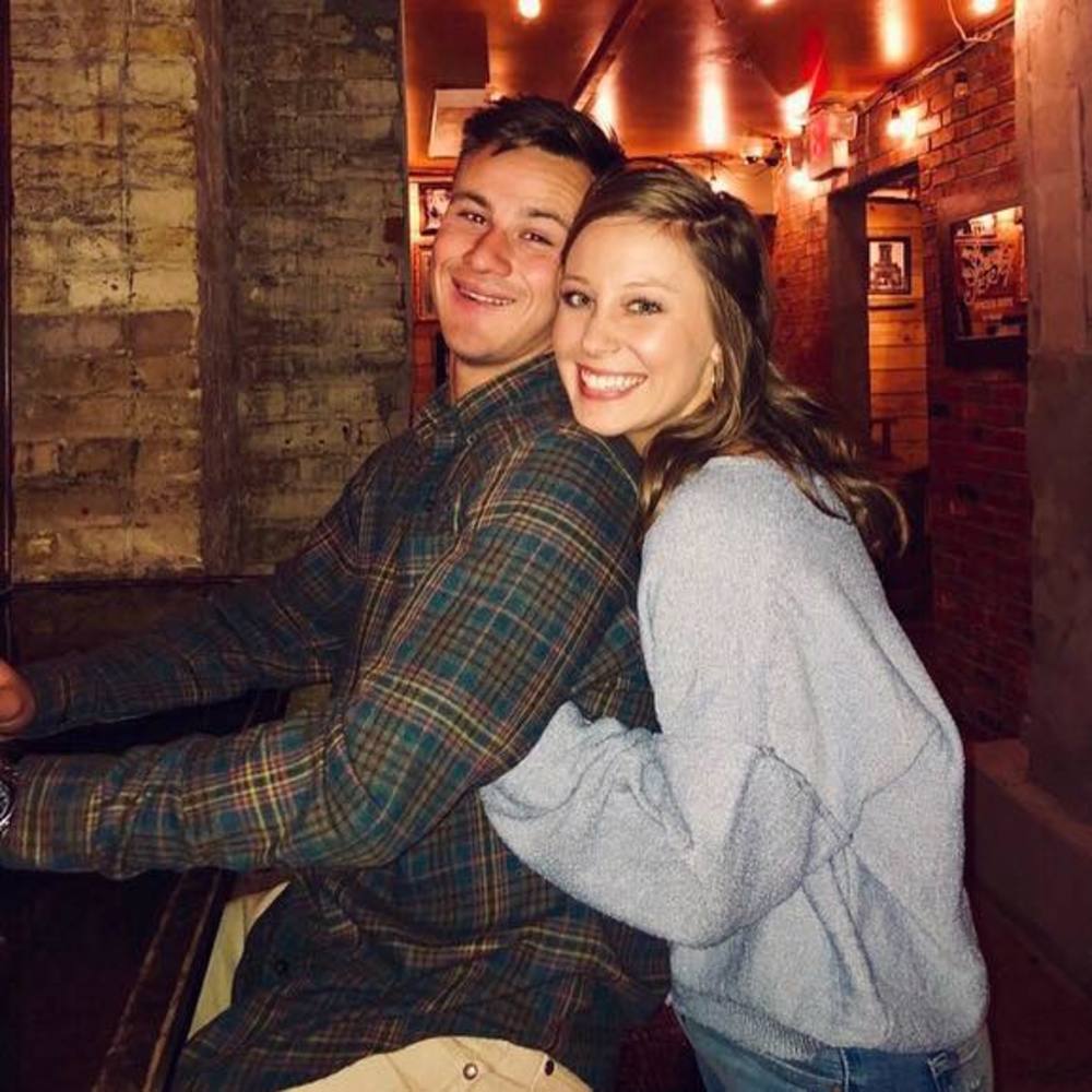 Meet your Posher, Carlin